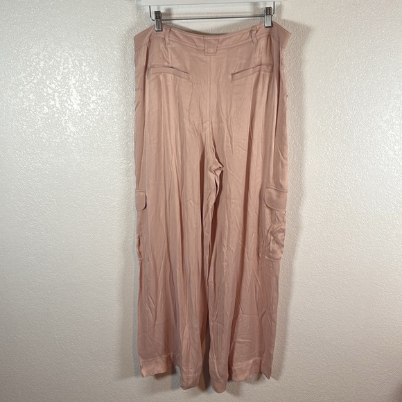 Anthropologie Wide Leg cargo  Pants in Blush Pink - Picture 5 of 11